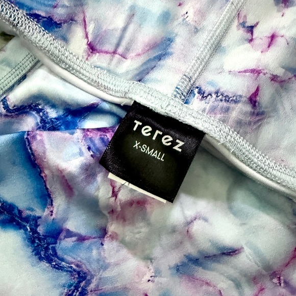 Terez Hi-Shine Blue Marble Leggings - Picture 8 of 11